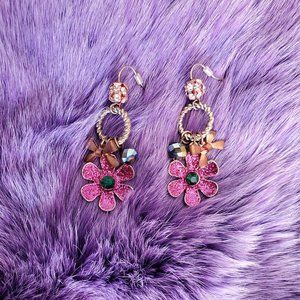 Betsey Johnson Pink Glitter Flower Daisy Earrings